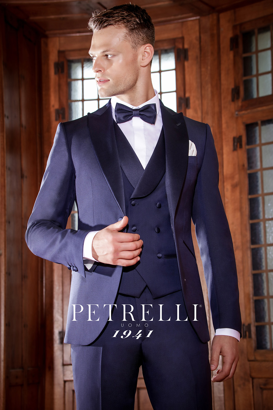 pigal-boutique-bergamo-atelier-negozio-abito-vestito-cerimonia-matrimonio-completo-uomo-elegante-blu-notte-smoking-N20006D_CAMP_163_S24_(A152)_PETRELLI