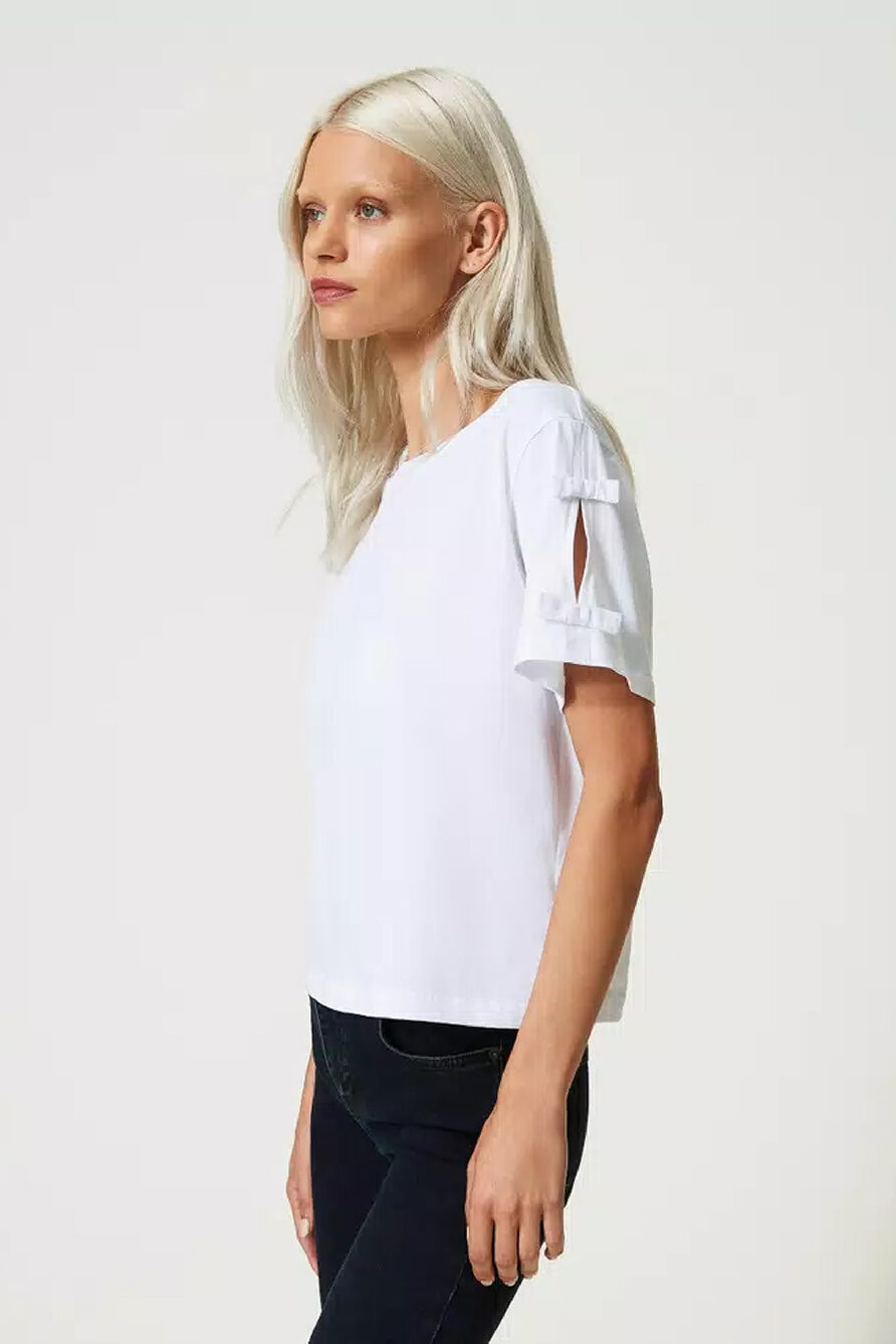 donna-twinset-actitude-t-shirt-bianca-fiocchetti-ss24-nuove-collezioni-241AP2241-00840-03